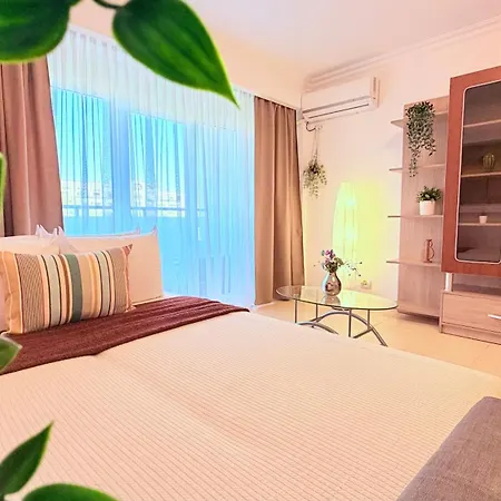 公寓 Sunlit 1br - In The Shadow Of Parliament Palace *