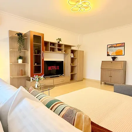 公寓 Sunlit 1br - In The Shadow Of Parliament Palace 布加勒斯特