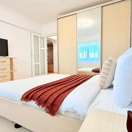 公寓 Sunlit 1br - In The Shadow Of Parliament Palace *